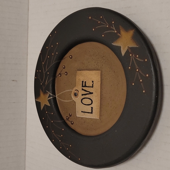 Adorable Primitive Wooden Plate - Picture 12 of 15